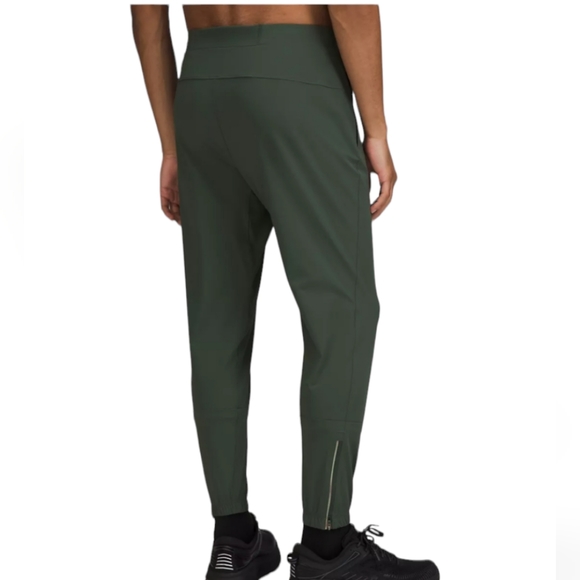 Lululemon Men's Surge Jogger - Picture 2 of 12